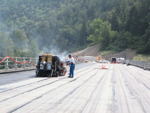 Travaux d'&eacute;tanch&eacute;it&eacute; de viaduc