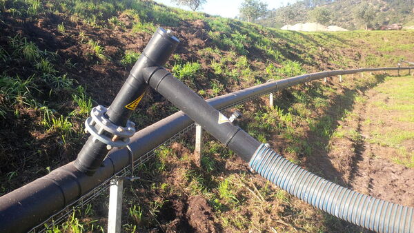 Couverture d'ISDND &agrave; Bagnols en For&ecirc;t