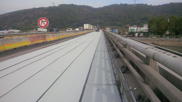 Étanchéité du viaduc sur A7N Étanchéité du viaduc sur A7N