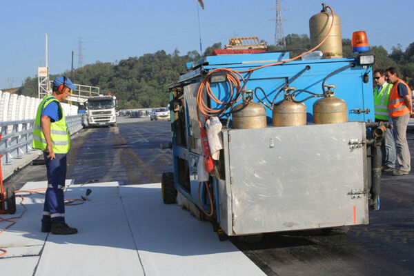 Enrobé du viaduc Enrobé du viaduc