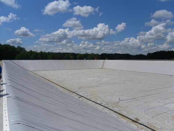 Viriat (01) - Total - Bassins de stockage de Saumures