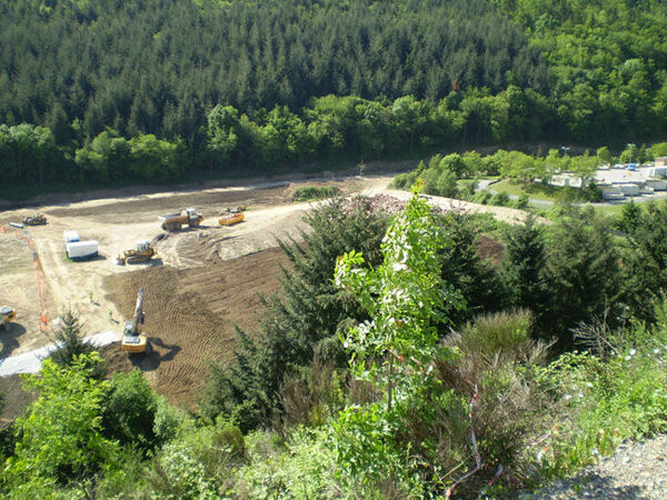 D&eacute;charge avec terres pollu&eacute;es &agrave; Tarare